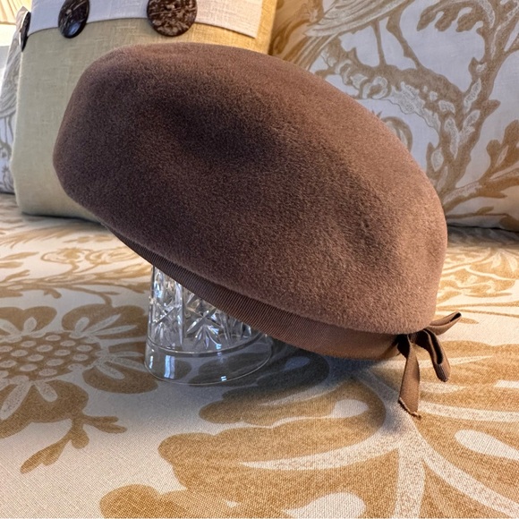 Prachbloom Velour Accessories - Vintage Peach bloom Velour Pillbox Hat